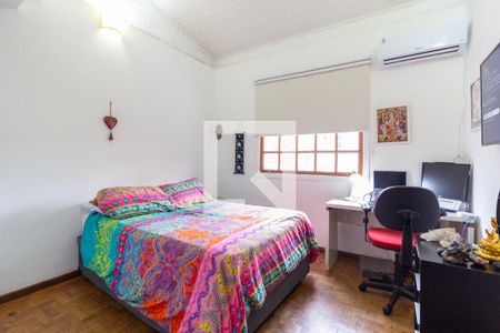 Quarto 1 de casa de condomínio à venda com 3 quartos, 140m² em Cerqueira César, São Paulo