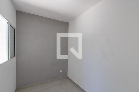Quarto 1 de apartamento para alugar com 2 quartos, 45m² em Jardim Maringá, São Paulo