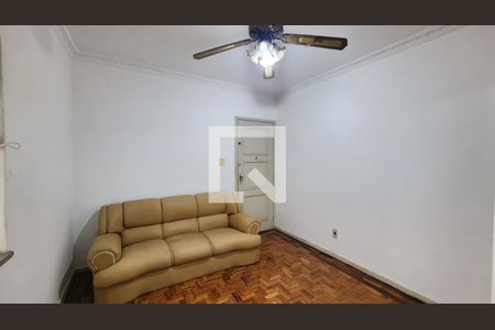 Detalhe Sala de apartamento para alugar com 2 quartos, 65m² em Marapé, Santos