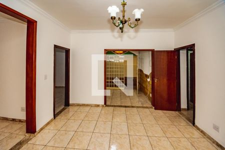 Casa à venda com 5 quartos, 276m² em Santa Monica, Belo Horizonte