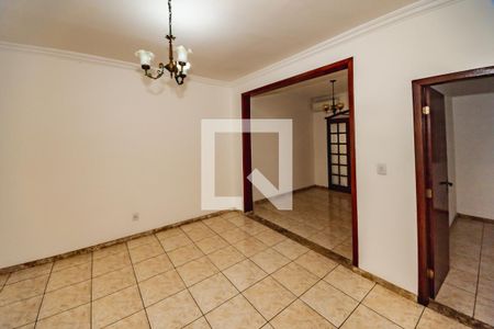 Casa à venda com 5 quartos, 276m² em Santa Monica, Belo Horizonte