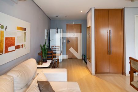 Sala de casa de condomínio à venda com 1 quarto, 37m² em Bela Vista, São Paulo