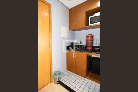 Sala / Cozinha de casa de condomínio à venda com 1 quarto, 37m² em Bela Vista, São Paulo