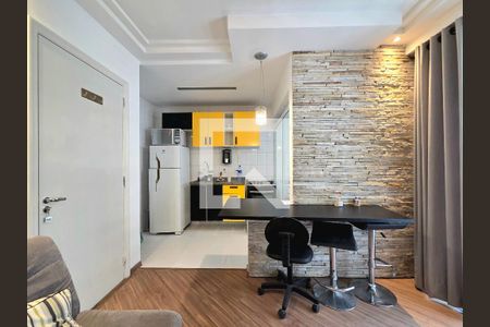 Cozinha de apartamento para alugar com 1 quarto, 40m² em Vila Olímpia, São Paulo