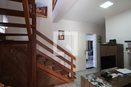 Sala 2 de casa à venda com 3 quartos, 201m² em Igara, Canoas