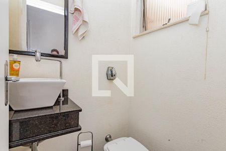 Lavabo de casa para alugar com 5 quartos, 320m² em Cursino, São Paulo