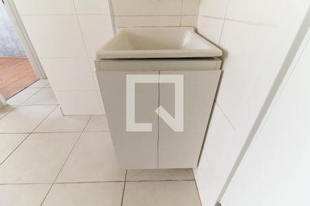 Sala/Cozinha de apartamento para alugar com 2 quartos, 33m² em Colônia (zona Leste), São Paulo