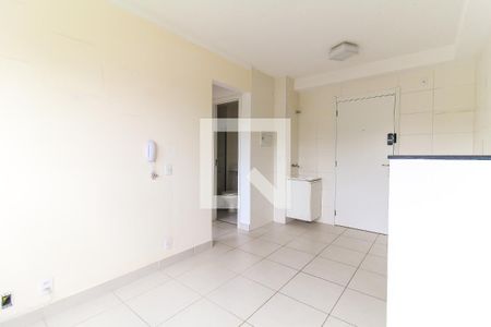 Sala/Cozinha de apartamento para alugar com 2 quartos, 33m² em Colônia (zona Leste), São Paulo