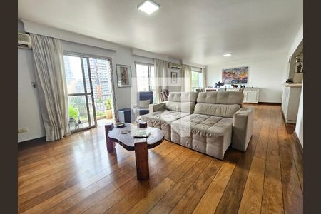 Sala de apartamento à venda com 4 quartos, 200m² em Campo Belo, São Paulo