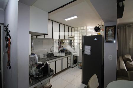 Sala / Cozinha de apartamento à venda com 2 quartos, 57m² em Parada Inglesa, São Paulo