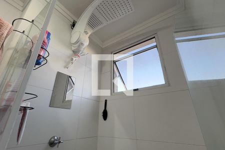 Banheiro de apartamento para alugar com 2 quartos, 48m² em Vila Silveira, Guarulhos