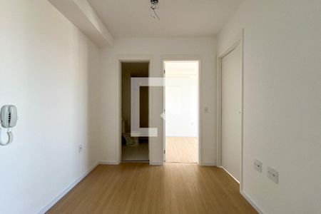 Sala/Cozinha de apartamento à venda com 2 quartos, 29m² em Vila Pereira Barreto, São Paulo