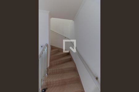 Escada de casa à venda com 2 quartos, 157m² em Sacoma, São Paulo