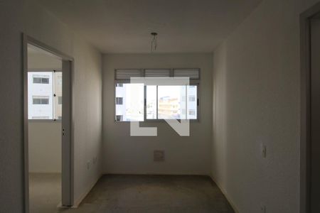 Sala de apartamento para alugar com 2 quartos, 35m² em Fazenda da Juta, São Paulo