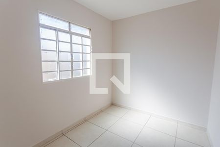 Quarto 1 de apartamento para alugar com 2 quartos, 45m² em Santa Cruz, Belo Horizonte