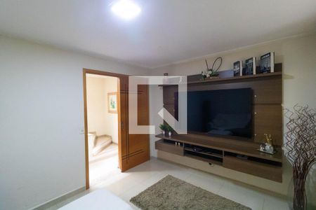 Sala de tv de casa à venda com 4 quartos, 310m² em Vila Nogueira, Campinas