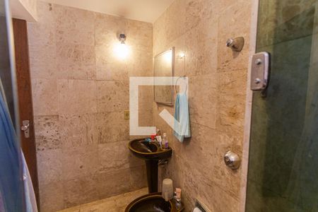 Banheiro da Suíte de apartamento à venda com 4 quartos, 140m² em Sion, Belo Horizonte