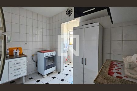 Cozinha  de apartamento à venda com 2 quartos, 64m² em Santo Amaro, São Paulo