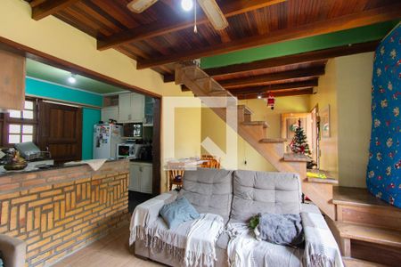 Casa à venda com 3 quartos, 280m² em Niterói, Canoas