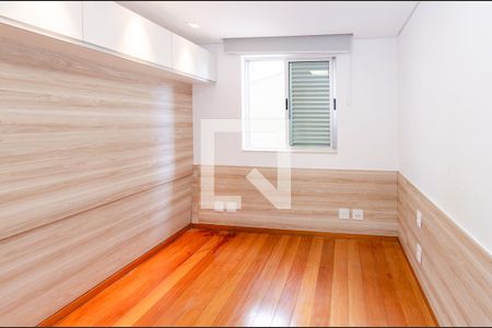 Quarto 1 de apartamento para alugar com 4 quartos, 158m² em Buritis, Belo Horizonte