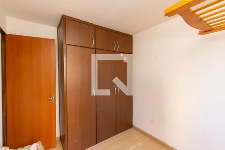 Quarto 2 de apartamento para alugar com 2 quartos, 56m² em Vila Ivone, São Paulo
