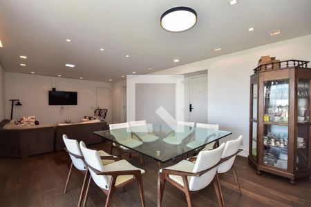 Sala de apartamento para alugar com 3 quartos, 141m² em Jardim Monte Kemel, São Paulo