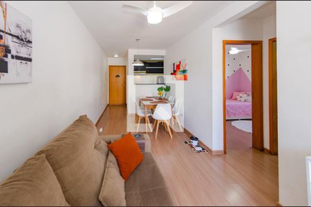 Sala de apartamento à venda com 2 quartos, 52m² em Cinquentenario, Belo Horizonte