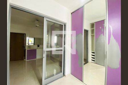Casa à venda com 4 quartos, 320m² em Vila Gilda, Santo André
