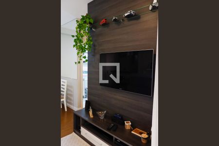 sala de apartamento à venda com 2 quartos, 57m² em Umuarama, Osasco