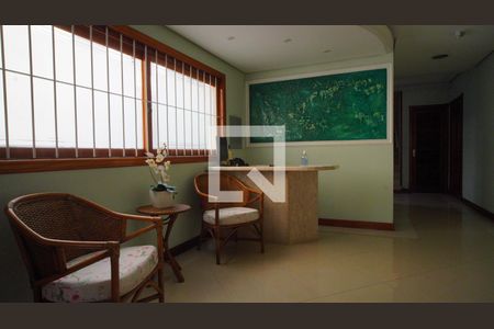 Hall de entrada de apartamento à venda com 2 quartos, 84m² em Menino Deus, Porto Alegre