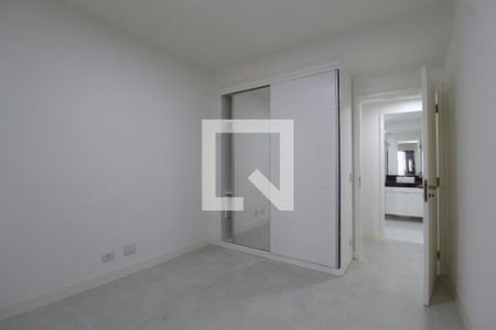 Quarto 1 de apartamento à venda com 3 quartos, 127m² em Moema, São Paulo