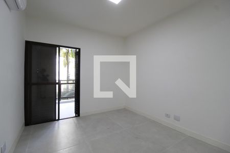 Quarto 1 de apartamento à venda com 3 quartos, 127m² em Moema, São Paulo