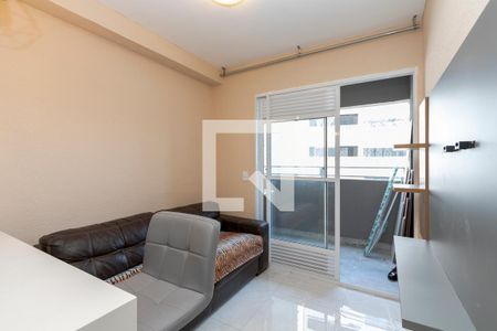 Sala/Cozinha de apartamento para alugar com 2 quartos, 38m² em Jardim São Luís, São Paulo
