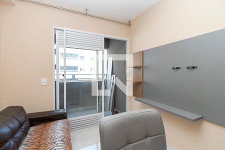 Sala/Cozinha de apartamento para alugar com 2 quartos, 38m² em Jardim São Luís, São Paulo