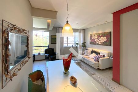 Sala de apartamento à venda com 2 quartos, 80m² em Sion, Belo Horizonte