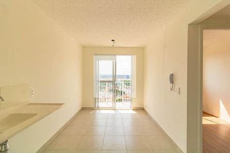 Sala/Cozinha de apartamento à venda com 2 quartos, 34m² em Jardim Itacolomi, São Paulo