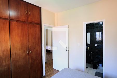 Suíte de apartamento à venda com 3 quartos, 71m² em Ana Lúcia, Belo Horizonte