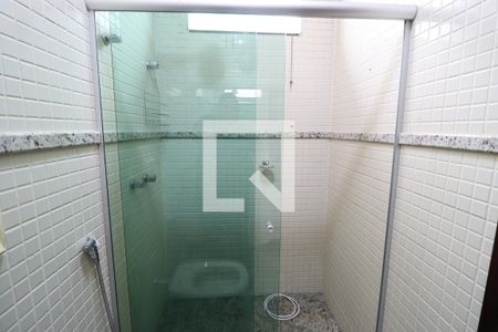 Banheiro da Suíte 3 de casa para alugar com 4 quartos, 219m² em Vigilato Pereira, Uberlândia