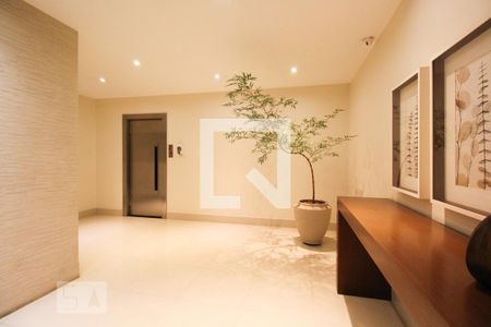Hall social de apartamento para alugar com 3 quartos, 121m² em Indianópolis, São Paulo