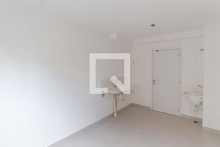 Sala e Cozinha de apartamento para alugar com 2 quartos, 32m² em Parque Novo Mundo, São Paulo