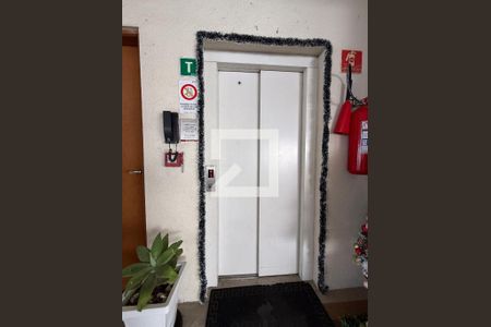 Area Comum - Elevador de apartamento à venda com 2 quartos, 122m² em Parque Continental I, Guarulhos