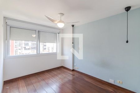 Suíte de apartamento para alugar com 2 quartos, 100m² em Perdizes, São Paulo