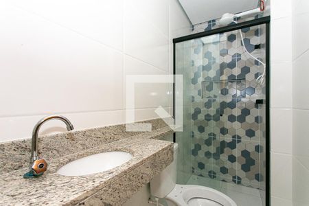 Banheiro de apartamento para alugar com 1 quarto, 29m² em Penha de França, São Paulo