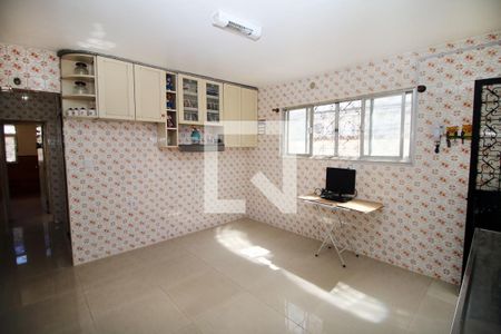 Cozinha de casa à venda com 2 quartos, 300m² em Irajá, Rio de Janeiro