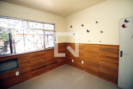 Quarto 1 de casa para alugar com 2 quartos, 300m² em Irajá, Rio de Janeiro