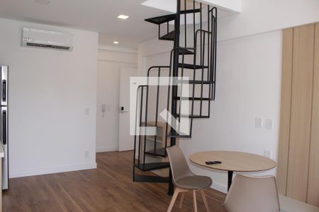 Studio de kitnet/studio para alugar com 1 quarto, 30m² em Consolação, São Paulo