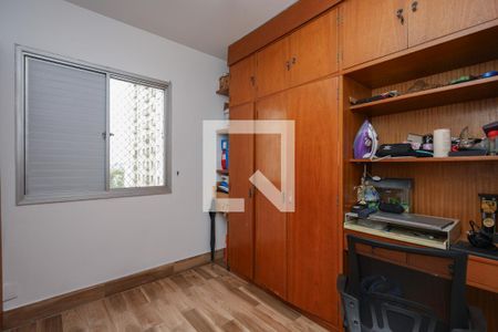 Quarto 2 de apartamento para alugar com 3 quartos, 64m² em Vila Andrade, São Paulo