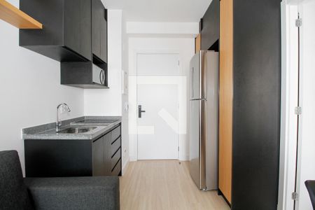 Sala e Cozinha de apartamento para alugar com 1 quarto, 25m² em Pinheiros, São Paulo