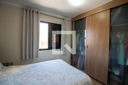 Quarto 1 de apartamento à venda com 2 quartos, 58m² em Caxingui, São Paulo