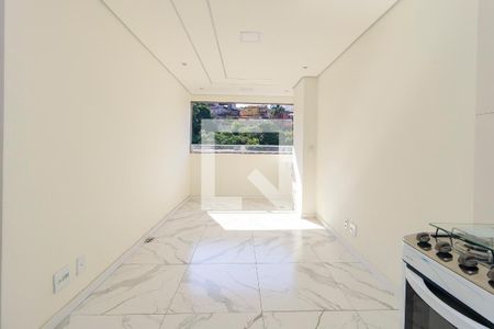 Sala/Cozinha de apartamento à venda com 2 quartos, 37m² em Jardim São Luís, São Paulo